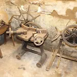 Zur Alten Schmiede Mit Museum * Ruestungen
