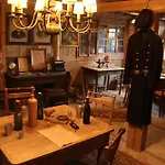 Zur Alten Schmiede Mit Museum アパート *