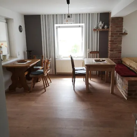 Zur Alten Schmiede Mit Museum Apartment *