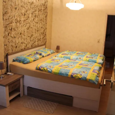 Appartement Zur Alten Schmiede Mit Museum *