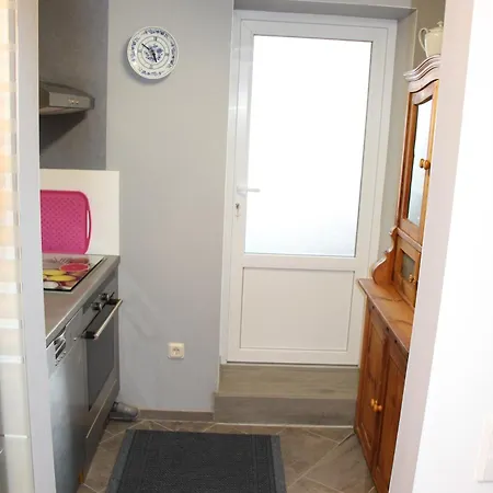 Zur Alten Schmiede Mit Museum شقة Ruestungen