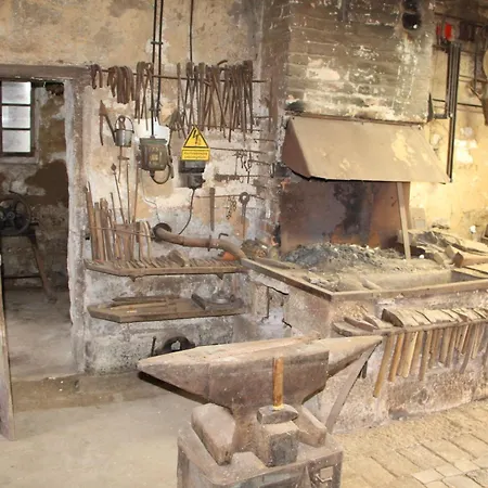 Zur Alten Schmiede Mit Museum شقة *
