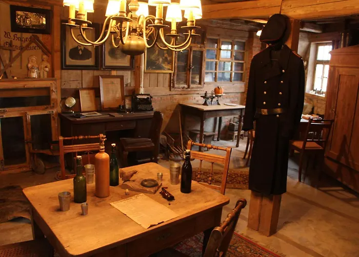 Zur Alten Schmiede Mit Museum Appartement *